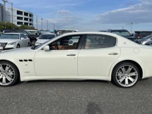 Image 2/44 of Maserati Quattroporte 4.2 (2007)