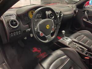 Bild 14/20 von Ferrari F 430 Spider (2007)