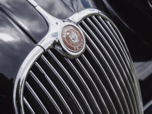 Immagine 6/22 di Jaguar XK 150 3.4 S OTS (1958)