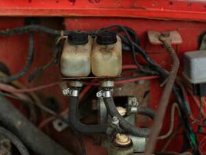 Bild 50/50 von Ebro Jeepster Commando C-101 (1976)