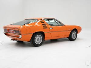 Image 2/15 of Alfa Romeo Montreal (1971)