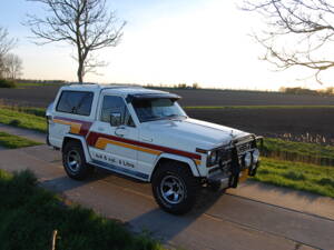 Image 18/47 of Nissan Patrol (1983)