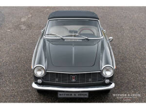 Image 2/34 of FIAT 1500 (1964)
