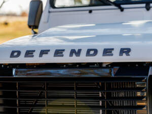 Image 3/49 of Land Rover Defender 90 (1994)