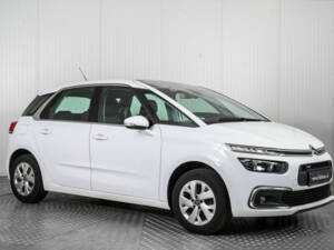 Image 5/50 of Citroën C4 Picasso 1.2 PureTech 130 (2017)