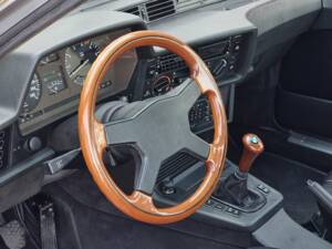 Image 16/20 de BMW 635 CSi (1982)