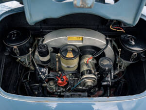 Immagine 41/46 di Porsche 356 B 1600 Roadster (1961)