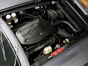 Image 20/23 of Maserati Ghibli Spyder (1970)