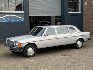 Image 3/51 of Mercedes-Benz 300 D lang (1985)