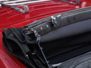 Bild 17/25 von MG MGB V8 (1969)