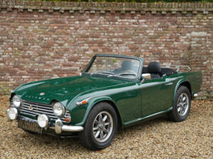 Immagine 25/50 di Triumph TR 4A IRS (1966)