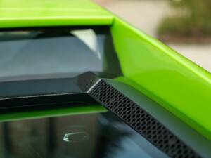 Image 34/50 of Lamborghini Gallardo LP 570-4 Superleggera (2011)