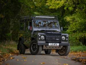 Image 1/8 of Land Rover Defender 110 (2015)