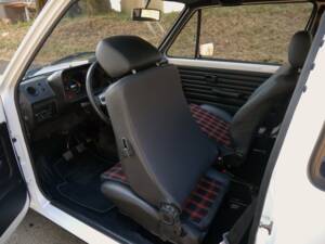 Image 22/35 of Volkswagen Golf Mk I GTI 1.6 (1980)