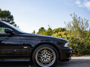 Immagine 36/50 di BMW M5 (1999)