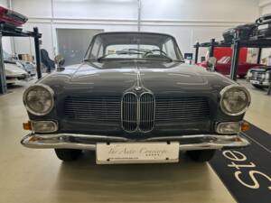 Image 2/37 of BMW 3200 CS (1964)