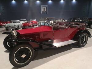 Image 3/66 of Lancia Lambda (1928)