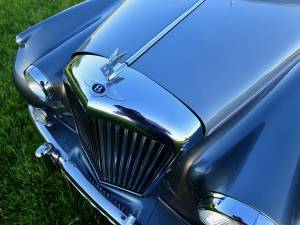 Image 35/47 of Bentley S 2 (1960)