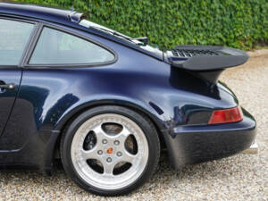 Image 15/50 de Porsche 911 Turbo 3.3 (1991)