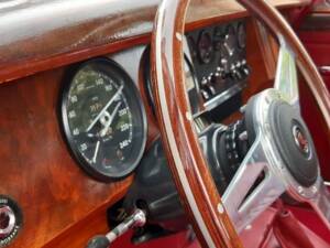 Image 36/49 of Jaguar Mk II 3.8 (1963)