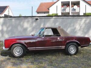 Image 3/19 of Mercedes-Benz 280 SL (1969)