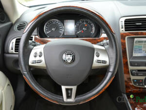 Image 28/50 de Jaguar XK 4.2 (2006)