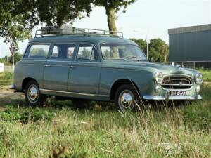 Immagine 7/45 di Peugeot 403 L Familiare (1959)