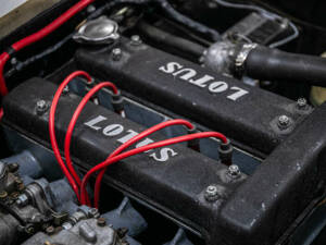 Image 21/34 de Lotus Elan SE (1967)