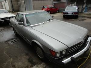 Imagen 1/36 de Mercedes-Benz 560 SL (1986)