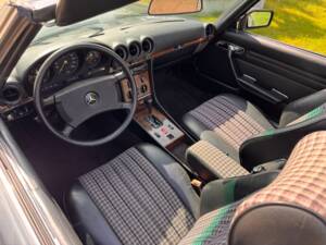 Imagen 55/93 de Mercedes-Benz 300 SL (1988)