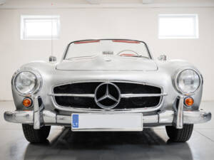 Immagine 4/39 di Mercedes-Benz 190 SL (1962)