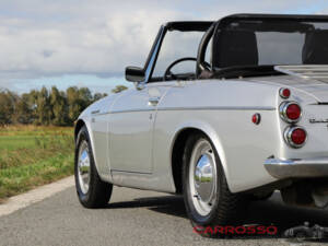 Bild 39/42 von Datsun Fairlady 2000 (1969)