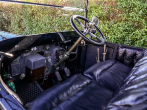 Image 6/46 of Rolls-Royce 40&#x2F;50 HP Silver Ghost (1914)