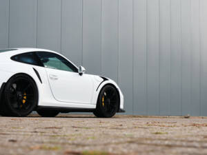 Image 20/82 de Porsche 911 GT3 RS (2015)