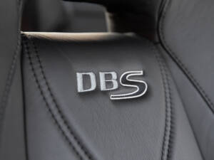 Bild 41/71 von Aston Martin DBS (2011)
