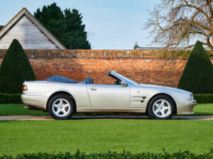 Image 5/23 of Aston Martin Virage Volante (1994)