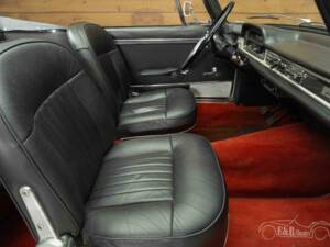 Bild 15/19 von Peugeot 404 Cabriolet (1966)