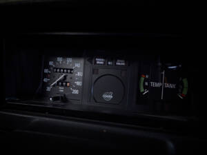 Bild 57/98 von Volvo 244 DL (1975)