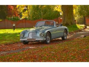 Immagine 31/50 di Aston Martin DB 2 Vantage DHC (1952)