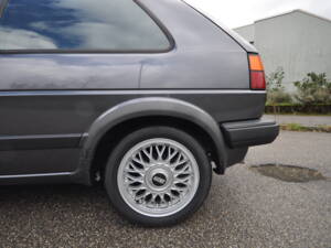 Image 9/55 de Volkswagen Golf Mk II 1.3 (1991)