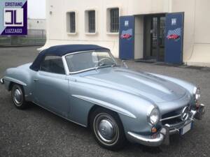 Image 25/42 of Mercedes-Benz 190 SL (1956)