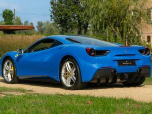 Imagen 5/50 de Ferrari 488 GTB (2017)