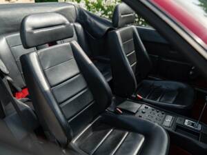 Image 48/50 of Ferrari Mondial T (1991)
