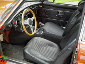 Image 5/46 de MG MGB GT V8 (1975)
