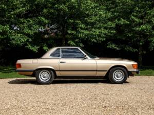 Afbeelding 2/40 van Mercedes-Benz 280 SL (1981)