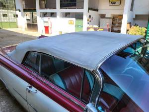 Image 11/44 of Oldsmobile 98 Convertible (1959)