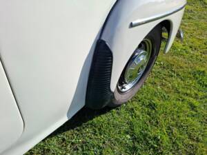Image 22/41 of Volvo PV 544 Sport (1962)