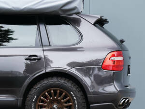 Image 22/75 of Porsche Cayenne GTS (2009)