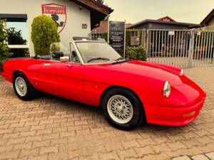 Afbeelding 4/37 van Alfa Romeo 1.6 Spider (1984)