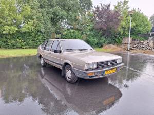 Imagen 4/14 de Volkswagen Passat TD  1.6 (1986)